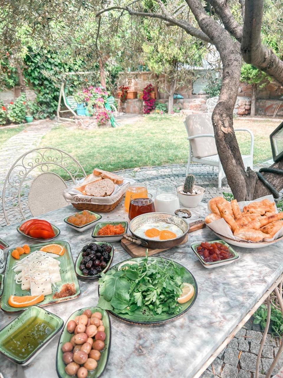 Eden Selene Hotel Ayvalı Esterno foto