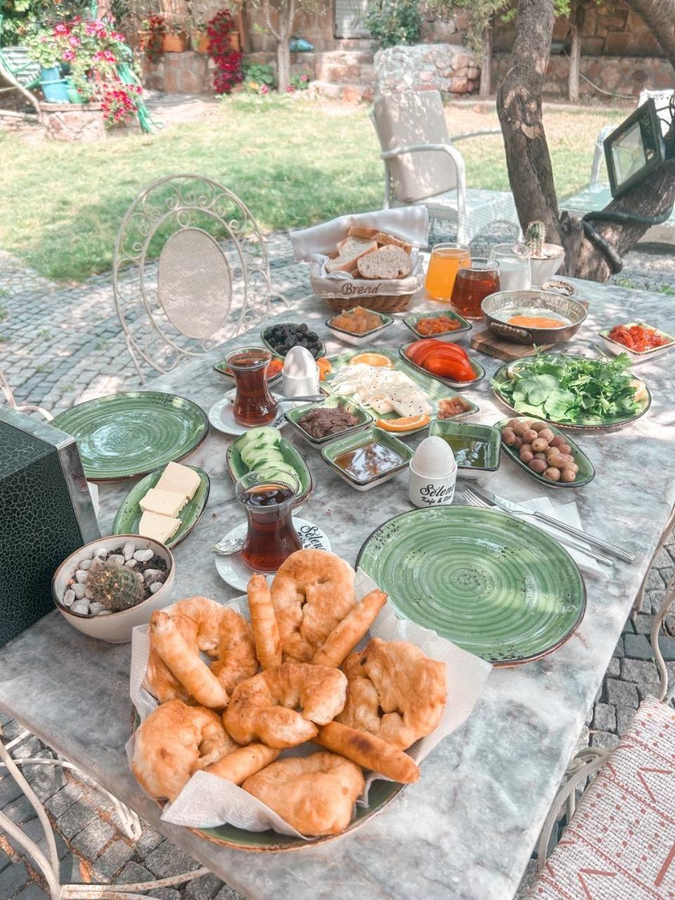 Eden Selene Hotel Ayvalı Esterno foto